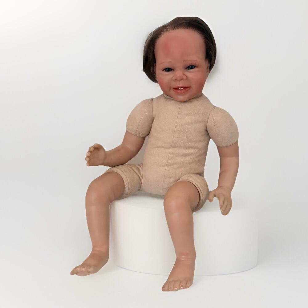 Realistic Reborn Baby Lifelike Real Baby Doll Newborn Doll for Kids Smile Large